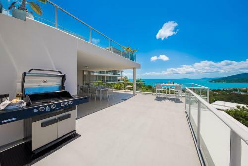 What A View - 2 Bedroom Apartment