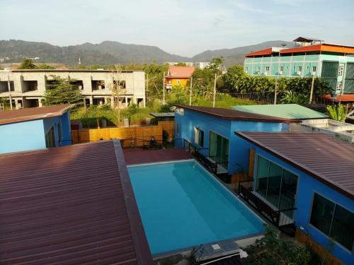 Rad Hut Pool Villa