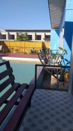 Rad Hut Pool Villa