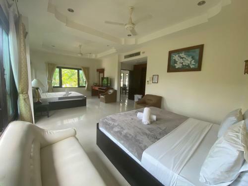 Hotel Aumpai Luxury