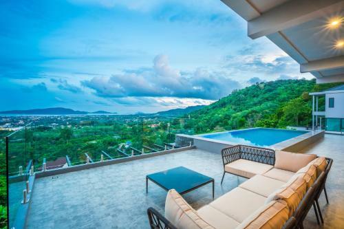 Villa Nakara Hill Phuket