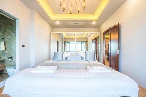 Villa Nakara Hill Phuket