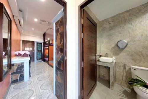 Kerton Hostel