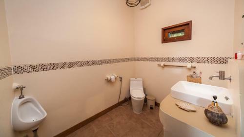 Baan Tham 2 Villas 10 Bedrooms