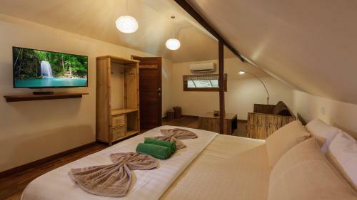 Baan Tham 2 Villas 10 Bedrooms