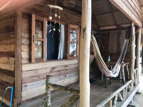 Hotel Castaway Beach Bungalows