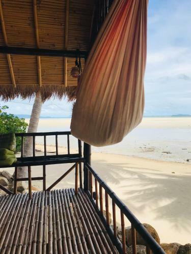 Hotel Castaway Beach Bungalows