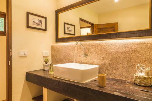 Baan Ya Kha Exclusive Villa 5 Bedrooms