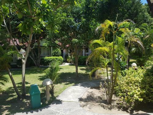 Hotel Nice Beach Resort Koh Pha-ngan