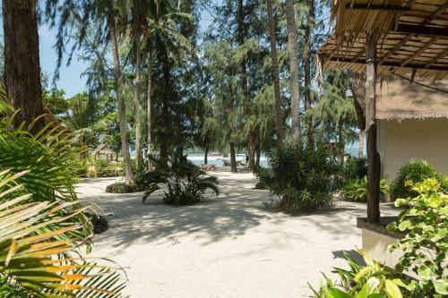 Angkana Hotel Bungalows