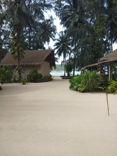 Angkana Hotel Bungalows