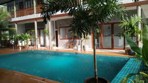 Le Grand Bleu Hotel