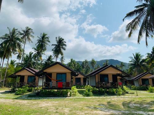 Agroturismo Phangan Chalet Bungalow & House