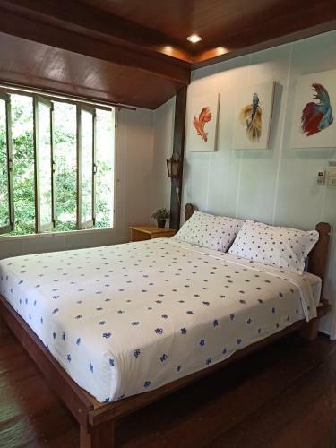 Baan Moonchan House