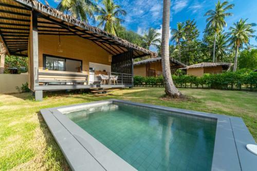 Hostal Suan Residence - Exotic And Contemporary Bungalows With Private Pool