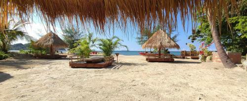 Hotel Red Pearl Beach Resort