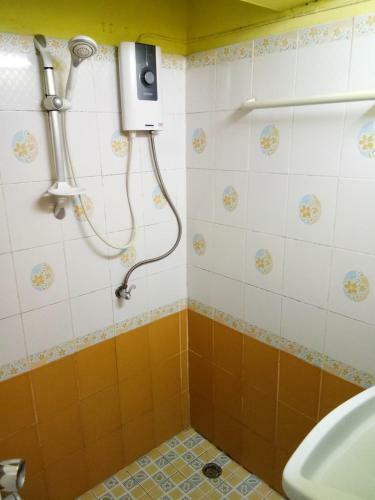 Hostal X-bar And Bungalow