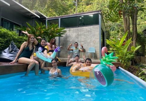 Beachbox@koh ?hang