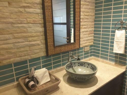 Luxury Apartment - Seaview