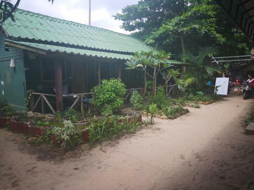 Hotel Yuyu Golden Beach