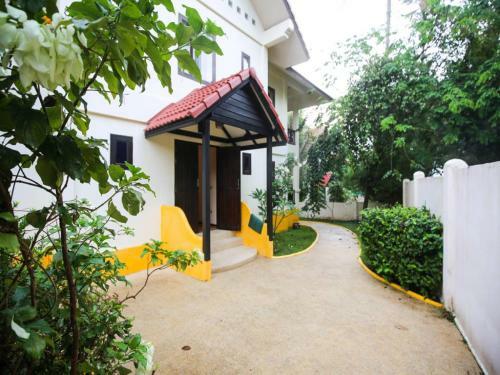 3 Bedroom Seafront Villa With Bay View Koh Phangan