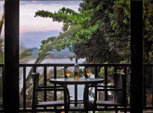3 Bedroom Seafront Villa With Bay View Koh Phangan