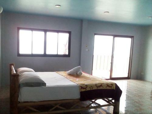 Hostal Phangan Island