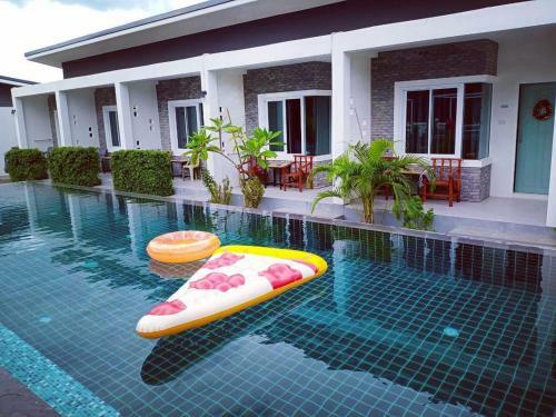 Hotel Phangan Hometown Resort