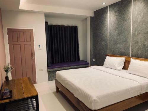 Hotel Phangan Hometown Resort
