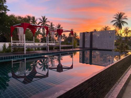 Hotel Phangan Hometown Resort