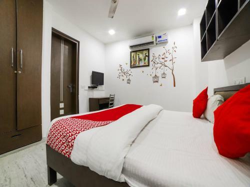 Oyo 76282 Hotel 7s