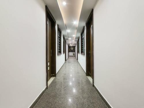 Oyo 76282 Hotel 7s
