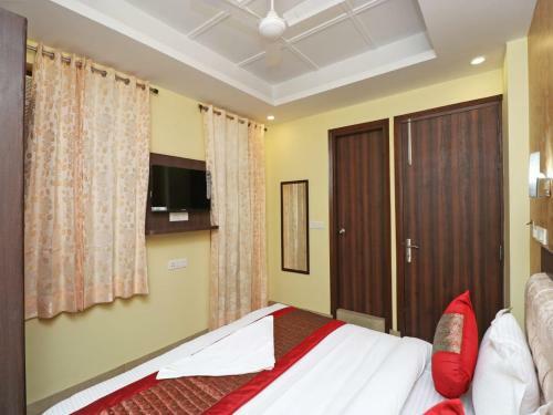 Hotel Rudra Plaza