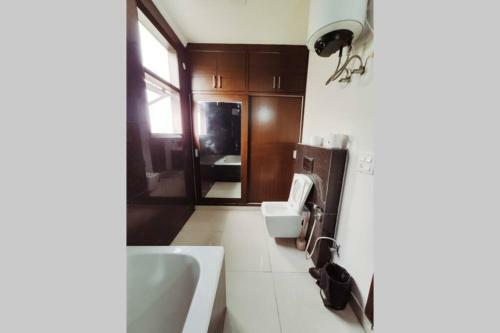 Apartamento Modern Room W/bathtub &balcony
