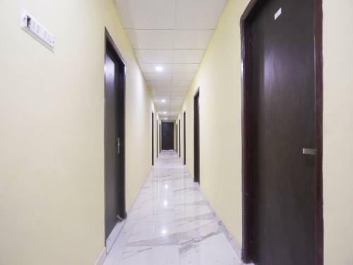 Collection O O 76442 Hotel Surya Plus