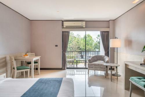 Manhattan Pattaya Hotel - Sha Extra Plus