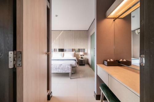 Manhattan Pattaya Hotel - Sha Extra Plus