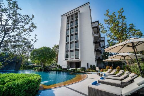 Manhattan Pattaya Hotel - Sha Extra Plus