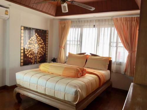 Apartamento Duplex Thabali Chateau Dale, 3 Bedrooms, Swimming Pool