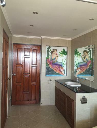 Apartamento Duplex Thabali Chateau Dale, 3 Bedrooms, Swimming Pool