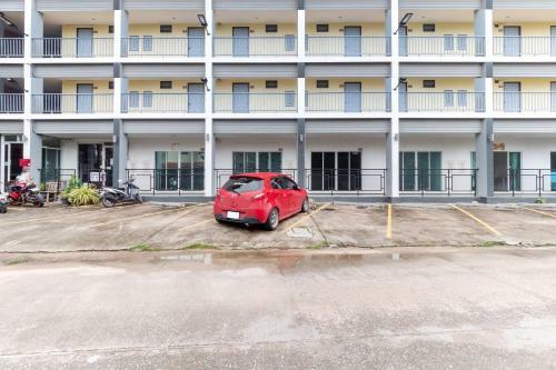 Hotel Oyo 75363 V Place Apartment
