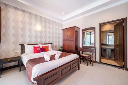 Luxury 3 Bhk Villa 200m From The Beach