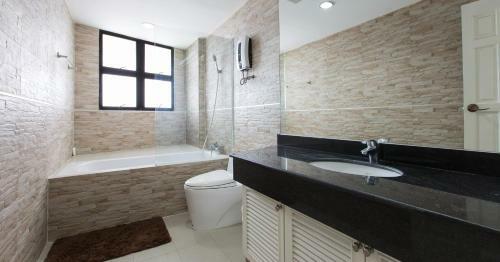 Apartamento Spacious Room With Ocean & City View