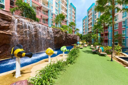 Apartamento Grand Caribbean Resort Pattaya