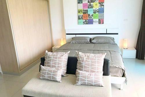 Apartamento Nova Ocean View - Pratumnak - Large Studio - 800m From The Beach