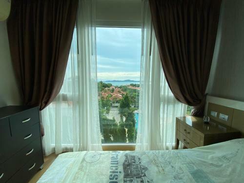 The Ocean View Apartmens Sunset Boulevard Condominium