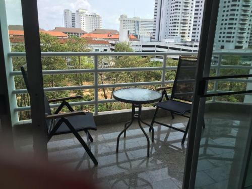 Pavle Apartments