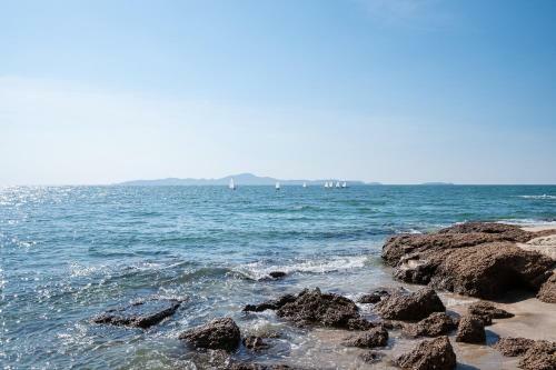 Majestic Residence Pool Villas Private Beach Pattaya