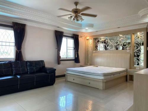 ???,morden Villa 5br,bbq,karaoke