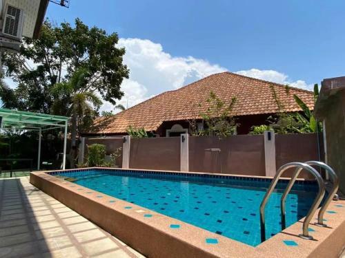 ???,morden Villa 5br,bbq,karaoke